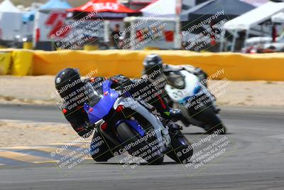 media/Apr-09-2022-SoCal Trackdays (Sat) [[c9e19a26ab]]/Turn 2 (1140am)/